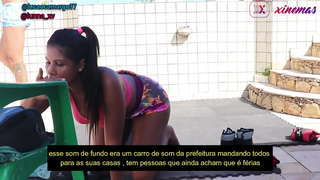 همسر شیطان پر از سفت پس از تمرین نشسته جالب در استعداد را شیر در بیدمشک