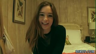 Jodi Taylor saab nikutud