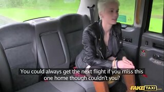 Falsa Taksio varma pasia malglata sekso backseat