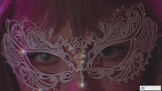 زن با تجربه آگهی های جدید, دوست دختر به یک اتاق خصوصی