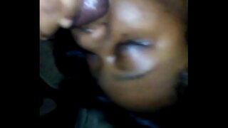 Мен дымқыл киска жақсы трахает